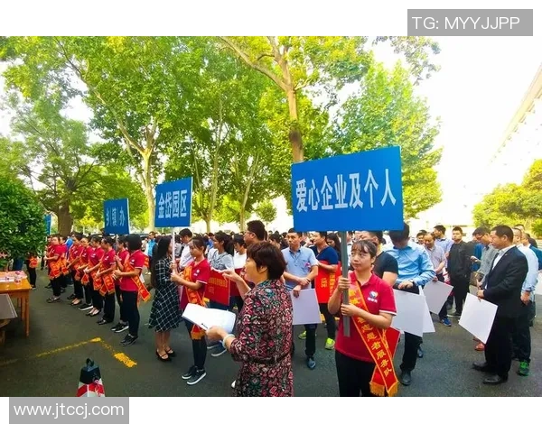 中韩慈善足球赛盛况空前鹿晗助阵展现爱心与体育精神